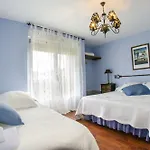 As Eiras Hostel Lires